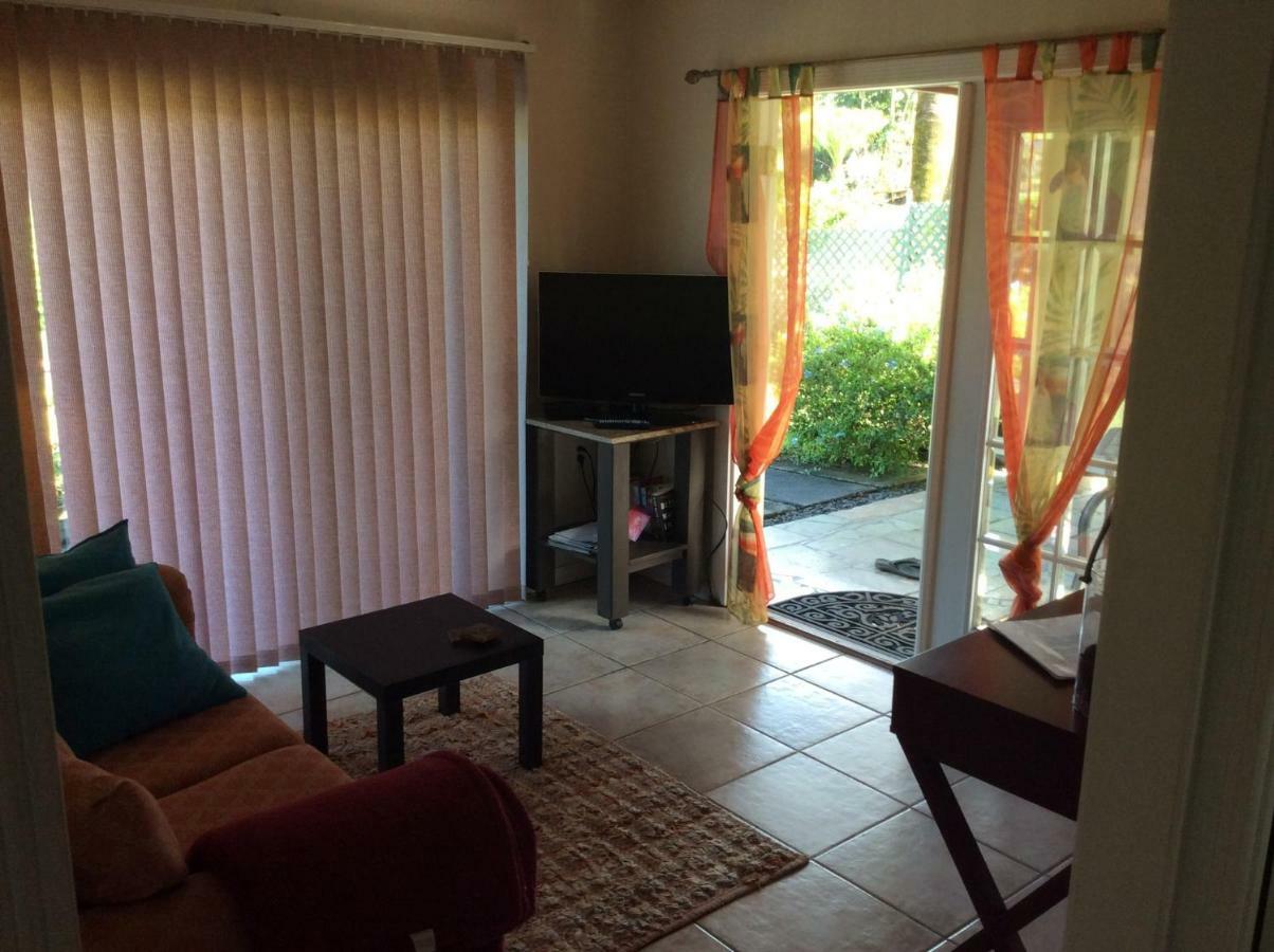 Mediteranean Style Ohana Rental / Garden Bungalow In Pahoa Honolulu Landing Luaran gambar